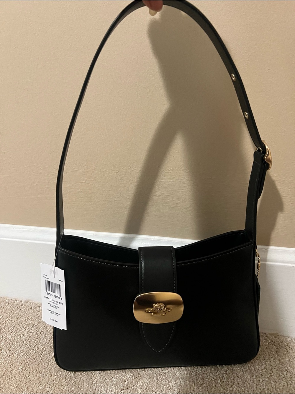 Coach Eliza smooth leather Black Shoulder Bag with Gold Hardware